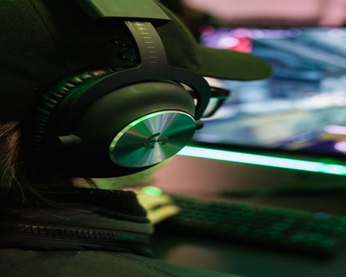Gaming audio headset